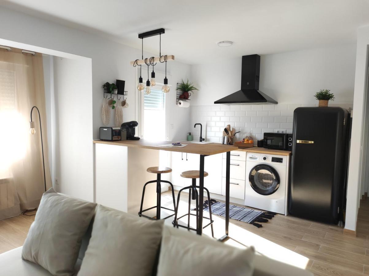 Apartamentos La Casa Del Maestro 阿拉贡省阿拉马 外观 照片
